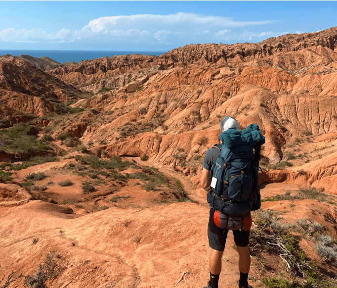 Killian Gemoets hiking.